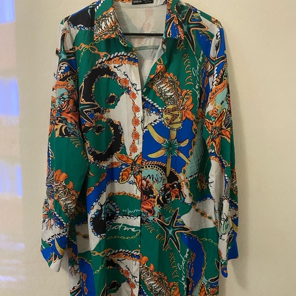 Multicolor Patterned Button up shirt - Picture 1 of 5